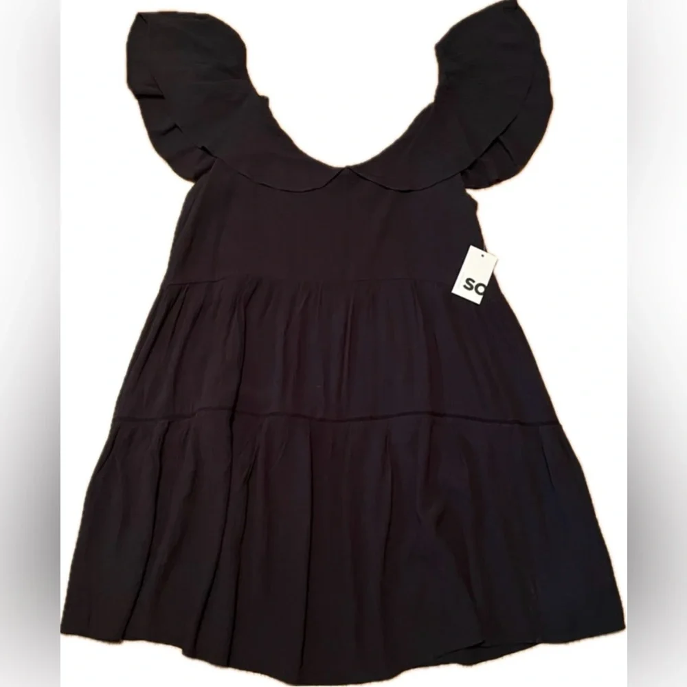 Black flutter sleeve dress with scoop neckline. New with tags. Women’s Size XL - Picture 1 of 8
